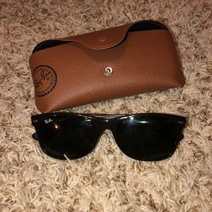 ray ban sunglasses